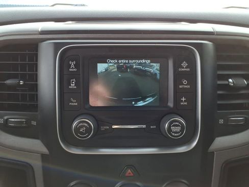 Used 2017 RAM 3500 Tradesman w/ Chrome Appearance Group image 11