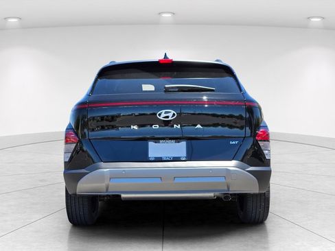 New 2026 Hyundai Kona Limited FWD image 5