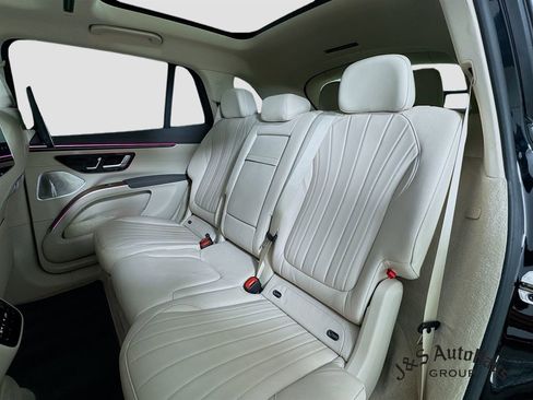 Used 2024 Mercedes-Benz EQS 450+ SUV w/ Exclusive Trim Package image 28