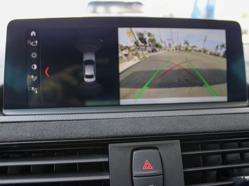 Used 2021 BMW M2 Competition w/ Executive Package image 26