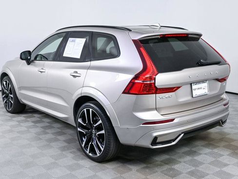 Certified 2024 Volvo XC60 B5 Ultimate AWD/4WD image 4