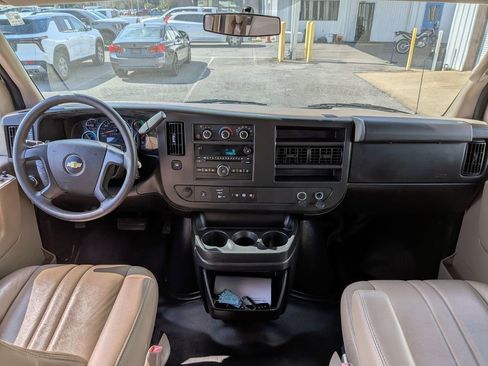 Used 2014 Chevrolet Express 2500 LS image 8