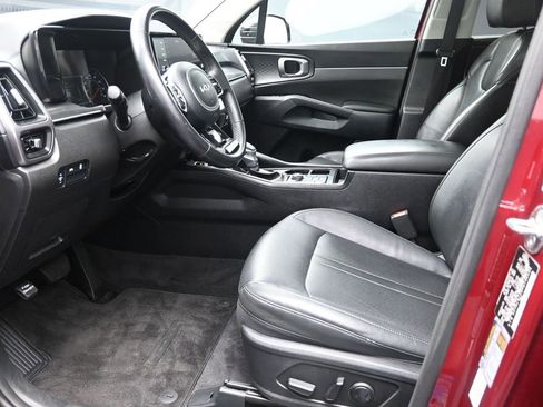Used 2023 Kia Sorento S w/ Panoramic Sunroof Package image 17