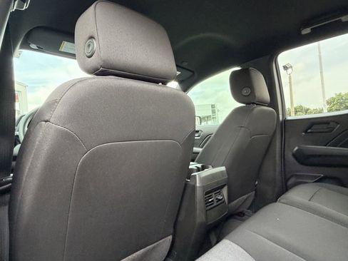 Used 2026 Chevrolet Colorado Trail Boss AWD/4WD image 11