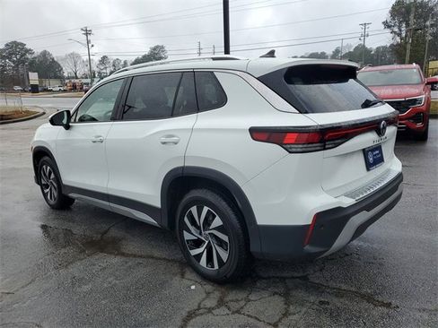 Used 2024 Volkswagen Atlas SE w/ Panoramic Sunroof Package image 6