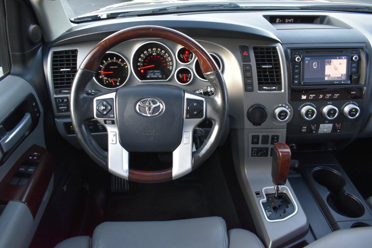Used 2014 Toyota Sequoia Platinum RWD image 12