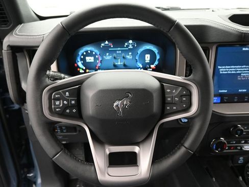 New 2025 Ford Bronco Outer Banks image 11