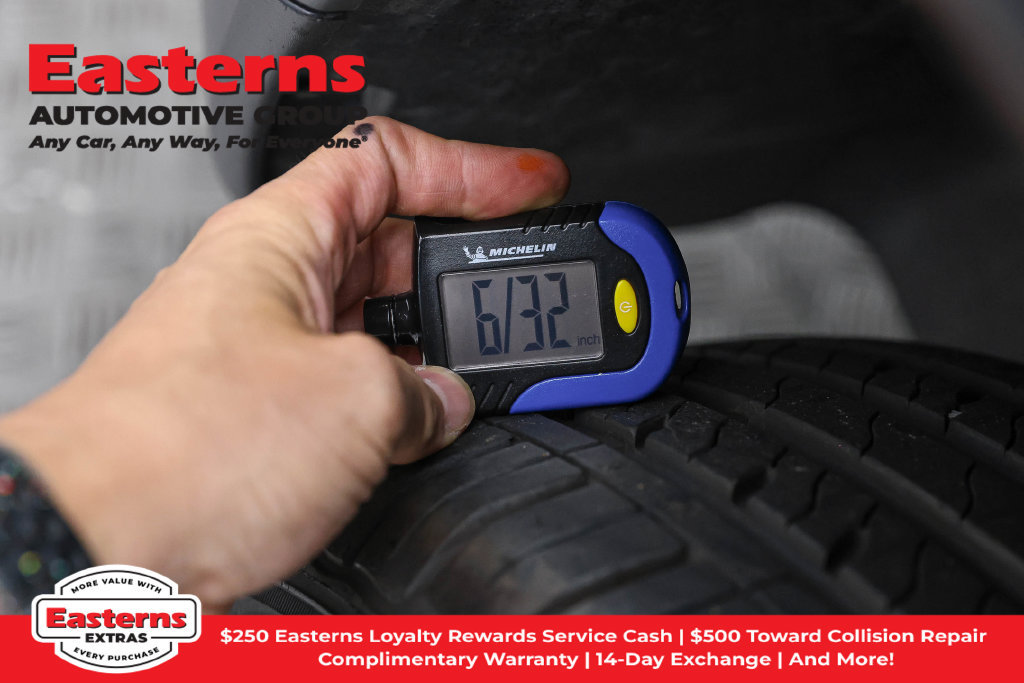 Used 2018 Jeep Compass Latitude w/ Popular Equipment Group AWD/4WD image 31