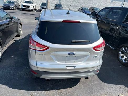 Used 2015 Ford Escape SE AWD/4WD image 5