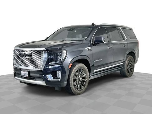 Used 2023 GMC Yukon Denali AWD/4WD image 1