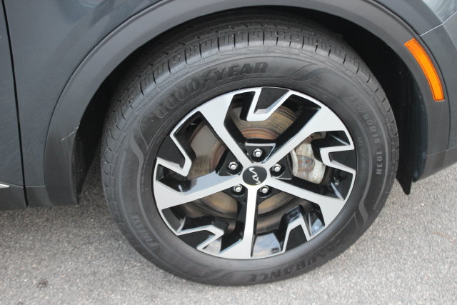 Used 2024 Kia Sportage EX w/ EX Premium Package AWD/4WD image 36