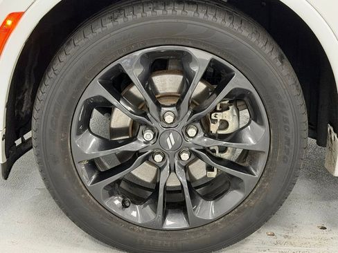 Used 2022 Dodge Durango GT image 9