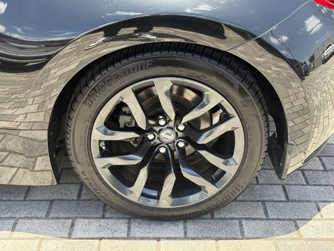 Used 2018 Nissan 370Z Touring image 34
