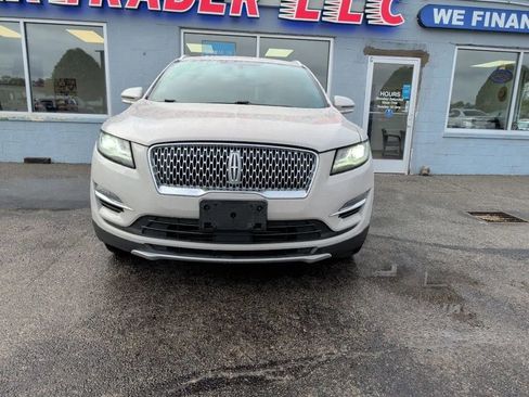 Used 2019 Lincoln MKC Select w/ Select Plus Package image 38
