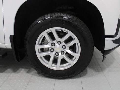 Used 2020 Chevrolet Silverado 1500 LT w/ All-Star Edition AWD/4WD image 5