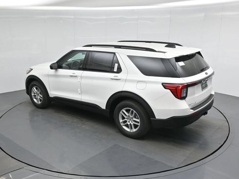 New 2026 Ford Explorer Active RWD image 44