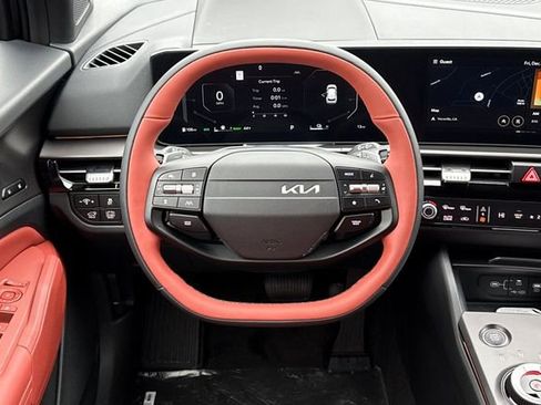 New 2026 Kia Sportage SX Prestige image 17