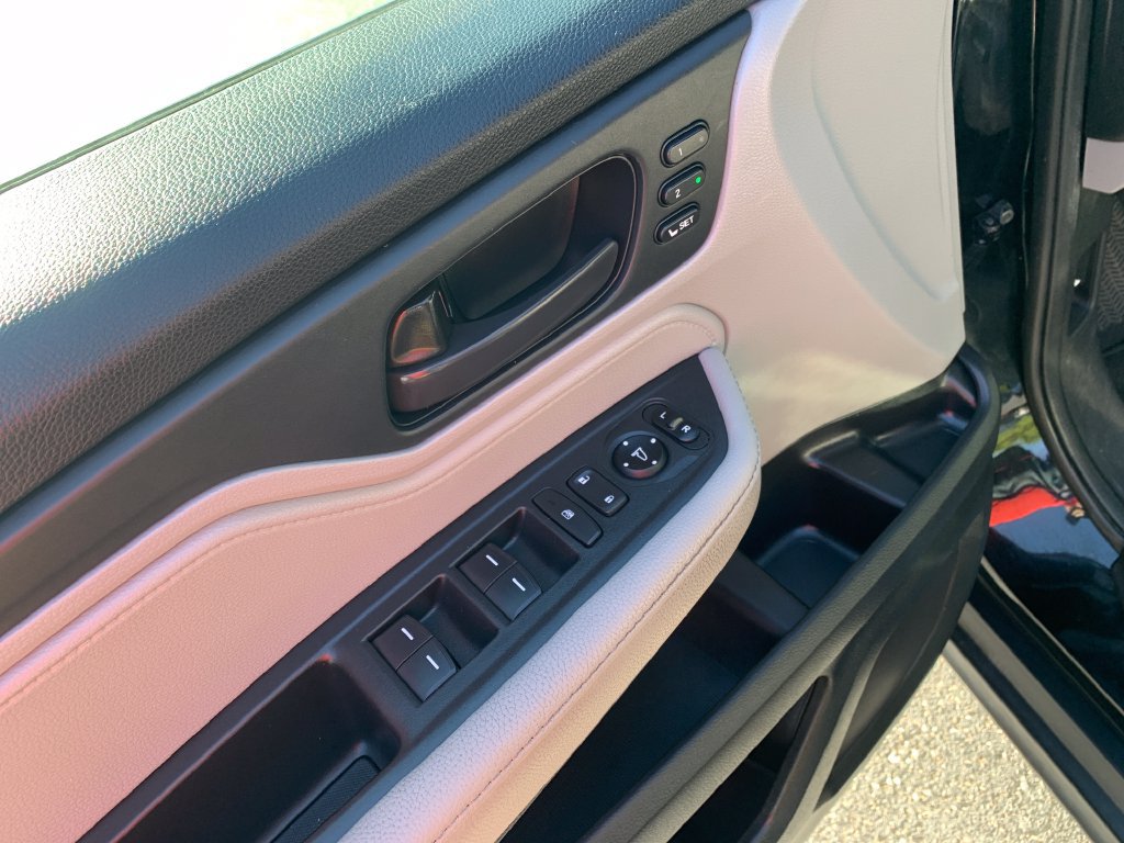Used 2019 Honda Odyssey EX-L image 10