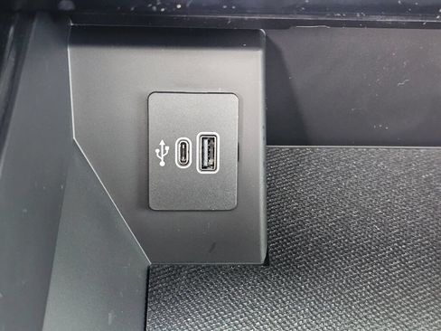 Certified 2026 Ford F150 Lariat AWD/4WD image 33