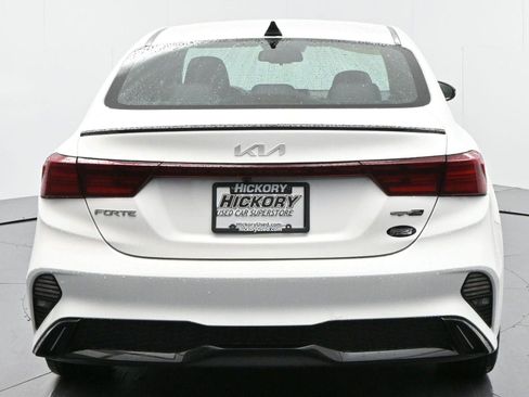 Used 2022 Kia Forte GT-Line w/ GT-Line Premium Package FWD image 6