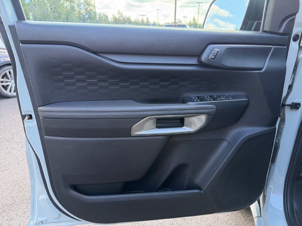 Used 2024 Ford Ranger XLT AWD/4WD image 20