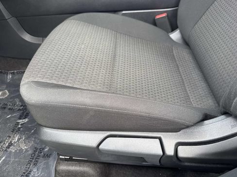 Used 2025 Nissan Kicks S FWD image 25