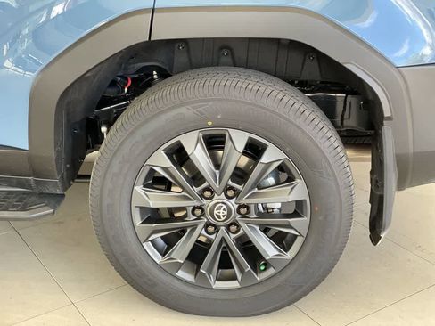 Certified 2026 Toyota Land Cruiser w/ Premium Package AWD/4WD image 13