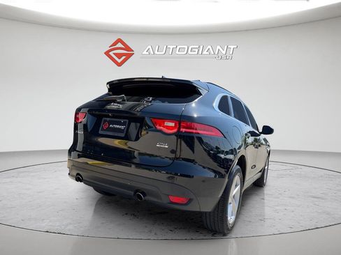 Used 2019 Jaguar F-PACE Premium AWD/4WD image 10