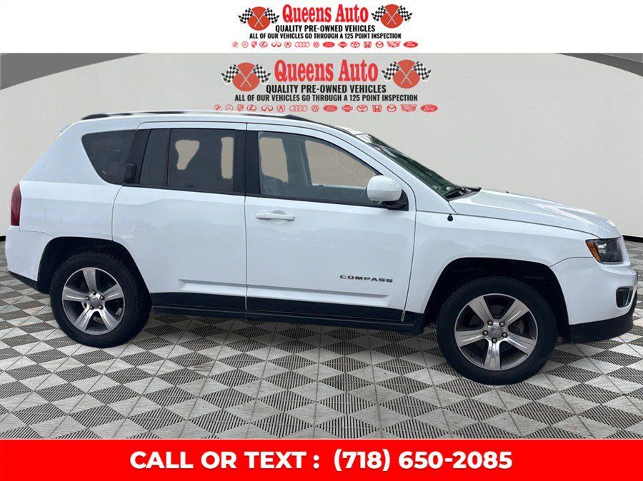 Used 2017 Jeep Compass High Altitude AWD/4WD image 8