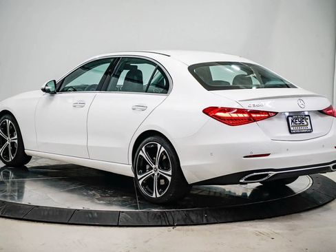 Used 2025 Mercedes-Benz C 300 Sedan image 2