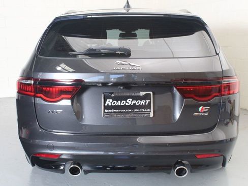 Used 2018 Jaguar XF S image 10