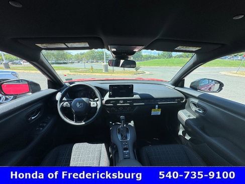 Used 2026 Honda HR-V Sport image 32