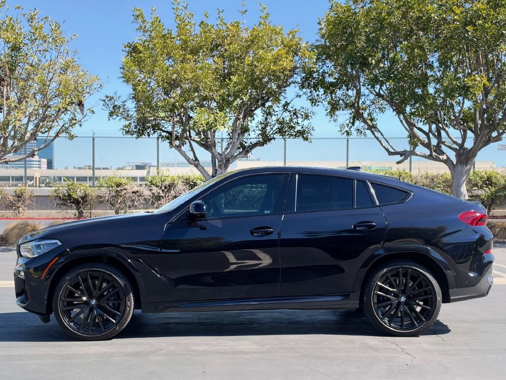 Used 2021 BMW X6 M50i w/ Executive Package AWD/4WD image 9