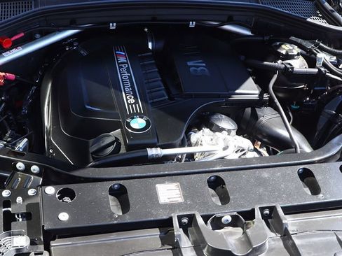 Used 2018 BMW X4 M40i image 59