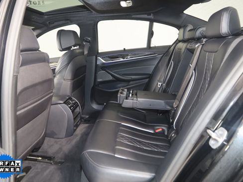 Used 2020 BMW M550i xDrive M550i xDrive w/ Premium Package image 53