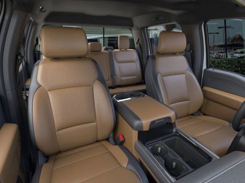 New 2026 Ford F250 Lariat w/ Chrome Package image 10