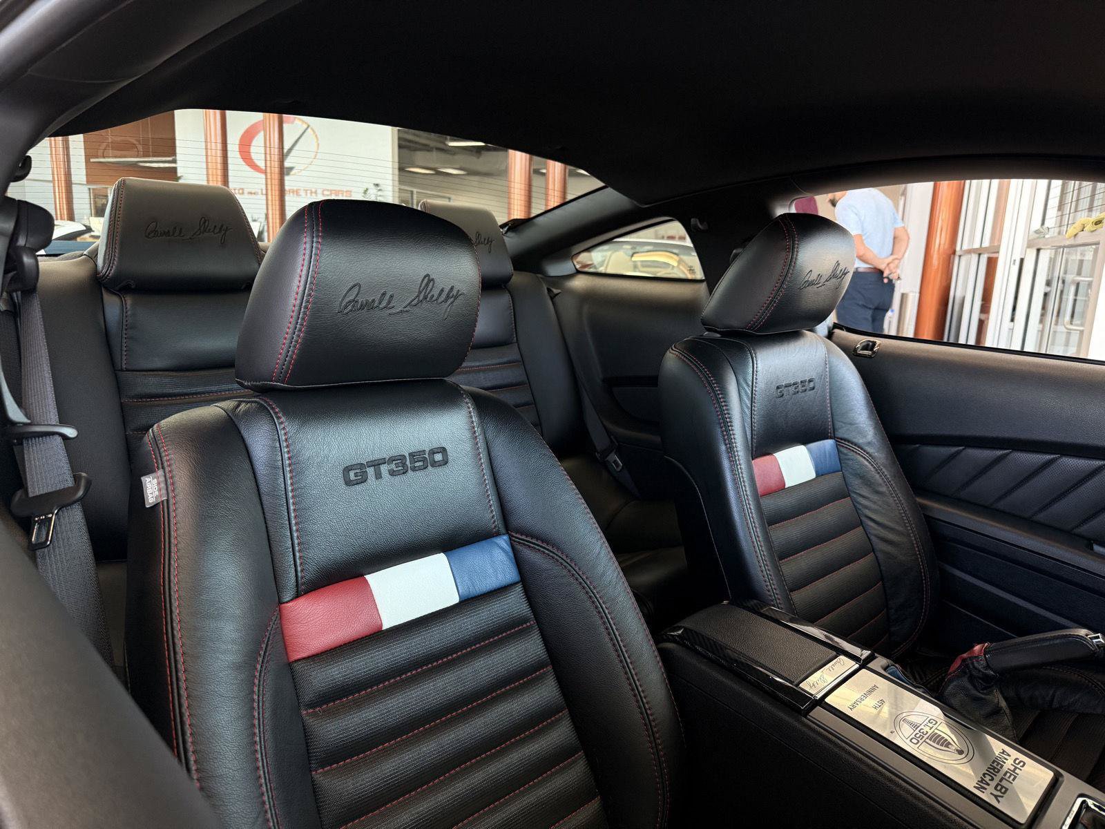 Used 2011 Ford Mustang GT Premium w/ Security Pkg RWD image 11