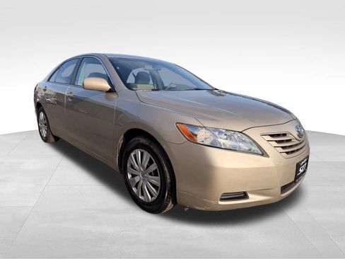 Used 2008 Toyota Camry LE FWD image 6