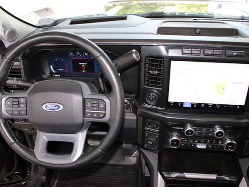 Used 2024 Ford F250 Lariat w/ Lariat Ultimate Package AWD/4WD image 31
