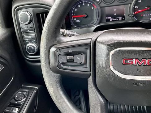 Used 2022 GMC Sierra 2500 Pro w/ Convenience Package AWD/4WD image 12