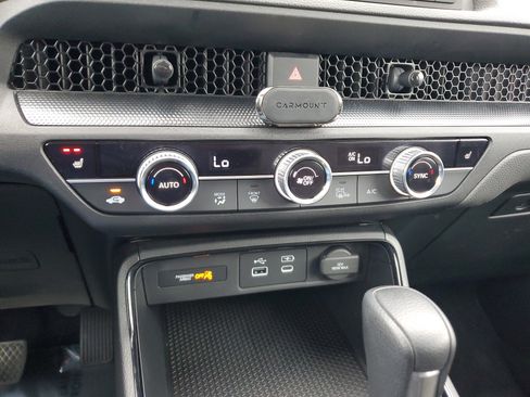 Used 2023 Honda CR-V EX image 26