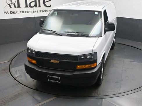New 2026 Chevrolet Express 2500 w/ Driver Convenience Package image 25
