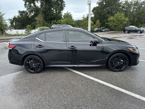 Used 2025 Nissan Sentra SR w/ Midnight Edition FWD image 15