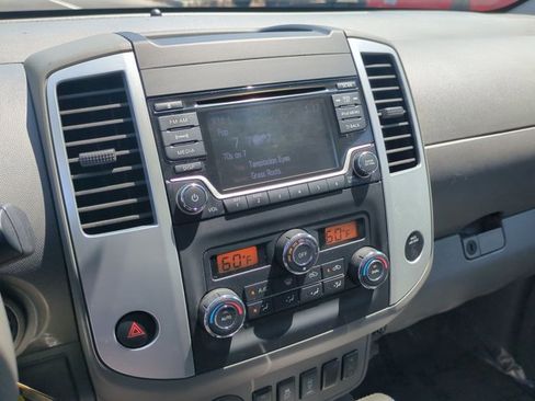 Used 2017 Nissan Frontier SV w/ SV Value Truck Package image 14