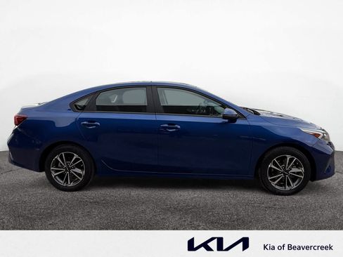 Used 2024 Kia Forte LXS w/ LXS Technology Package image 6