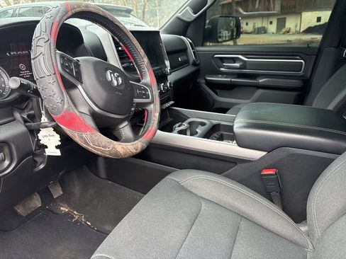 Used 2022 RAM 1500 Big Horn image 9
