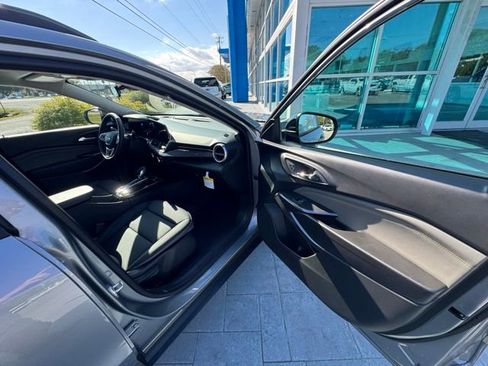 New 2026 Chevrolet Trax ACTIV w/ Driver Confidence Package image 13