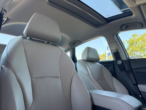 Used 2025 Honda Accord EX-L image 16