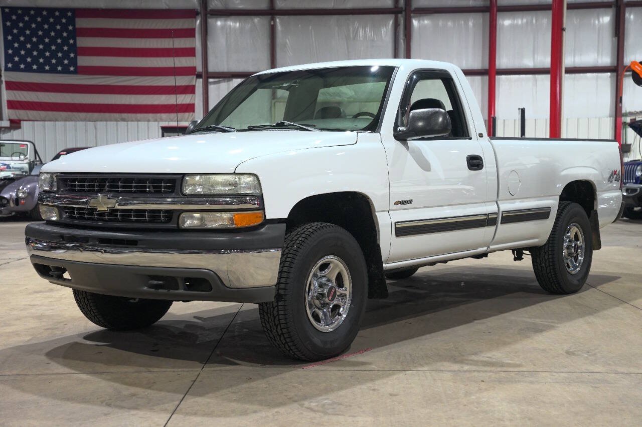 Used 2000 Chevrolet Silverado 1500 4x4 Regular Cab w/ Exterior Appearance Pkg image 1
