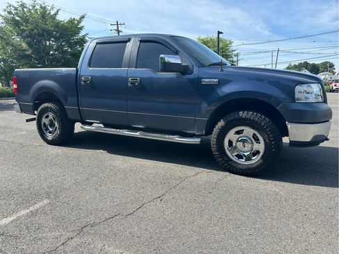 Used 2005 Ford F150 XLT AWD/4WD image 3